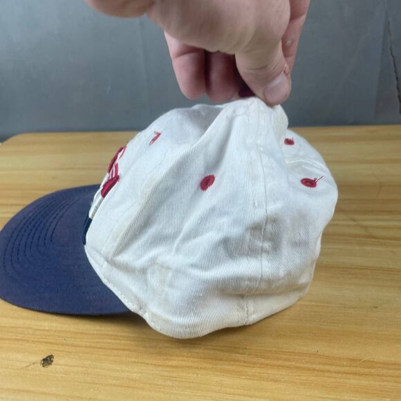 USA Flag Vintage Embroidery Snapback Cap Hat One Size Fits All White Blue - Picture 3 of 7